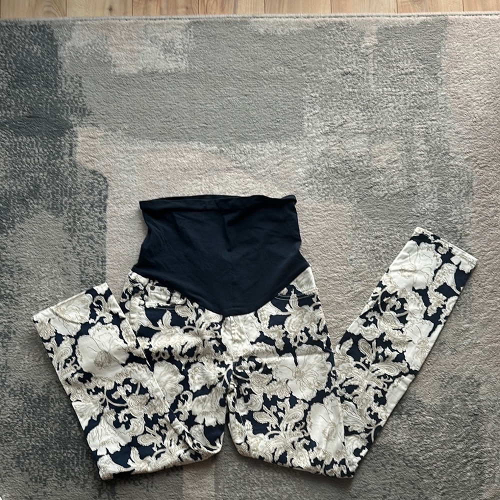 7 For All Mankind Black and White Floral Leggings